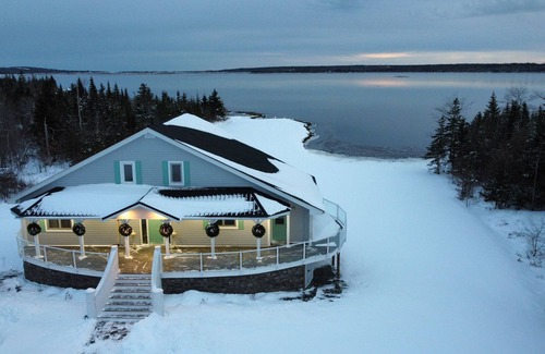 Lawrencetown House | Luxury Waterfront Estate for Weddings, Events, Content Creation, Family Vacay