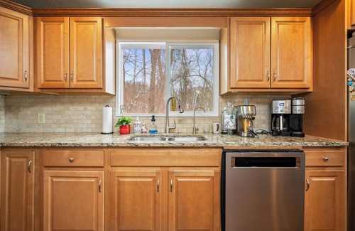 Rochester House | Luxury Waterfront Retreat - Hot tub & Game Room