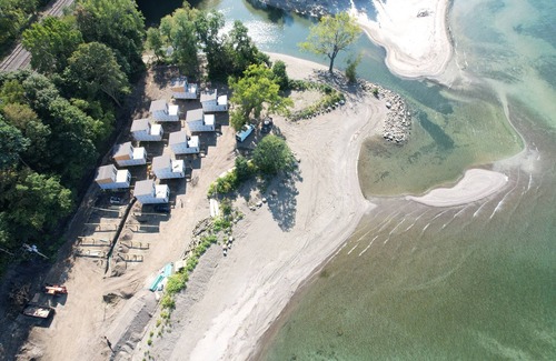 Silver Creek Resort | Luxury Waterfront Resort with private beach cabana, sauna, spa and more.