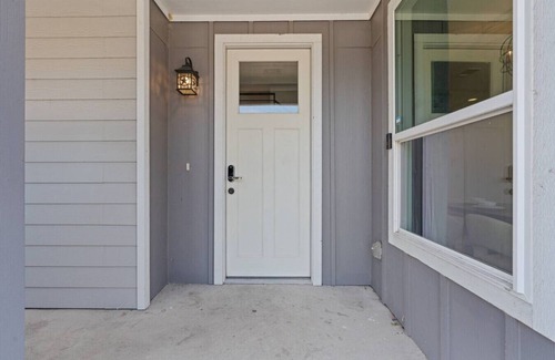 University Hills and Windsor Park House | Luxury Windsor Park Austin Home - Sleeps 12+!