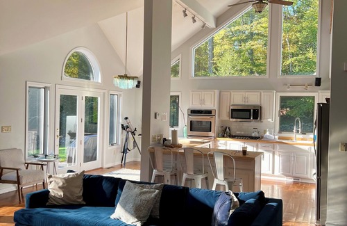 Zena House | Luxury Woodstock Family Retreat with pool/hot tub