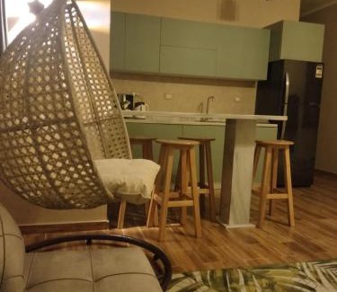 El Hadaba Apartment | LuxuryGetaway2/Brand New 2BR/Fully Furnished/Wi-Fi/Full Kitchen
