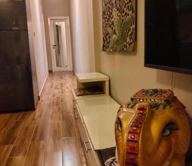 El Hadaba Apartment | LuxuryGetaway2/Brand New 2BR/Fully Furnished/Wi-Fi/Full Kitchen