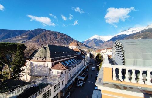 Merano Apartment | Luxus Penthouse mit Terrasse, Garage, Fahrradraum und Infrarotsauna