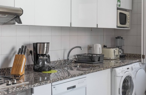 Sacramento Apartment | LV Premier Chiado CH1- Balcony, Central, Elevator