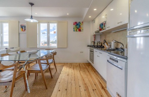 Sao Bento Apartment | LV Premier P.Real PI1- Central/River Views/Terrace