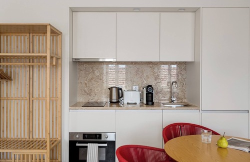 Linda-a-Velha Apartment | LX Vibes – Lisbon Studio Escape
