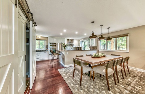 Upper Kingsbury House | LX7 Luxury MidCentury Brand New Build Villa with Hot tub