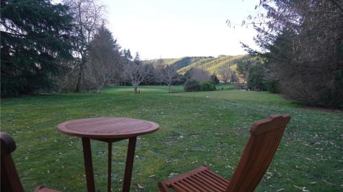 Woodstock House | Lydia's Lodge by Tiny Away