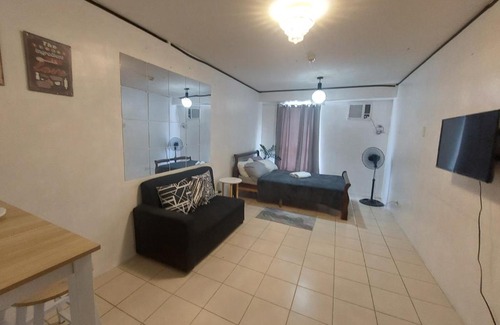 Tondo Apartment | Lyka's Urban Retreat