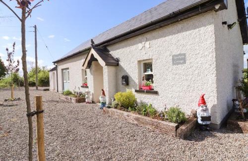 Bruff House | Lynchpin Cottage