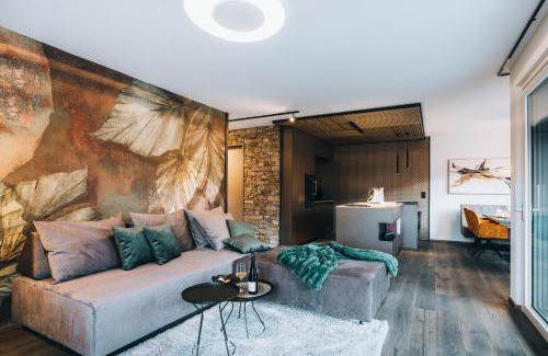 Fliess Apartment | Lynett Suites