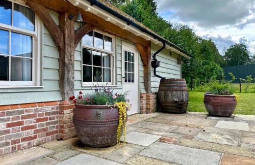 Thetford House | Lynford Holiday Cottages nestled in the heart of Thetford Forest