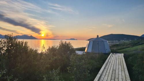 Lyngen Other | Lyngen Experience Aurora Hut