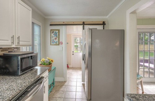 Dixieland House | Lynn’s Historic Dixieland Cottage Near Downtown