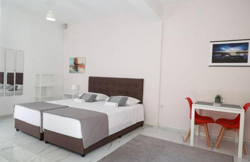 Agia Paraskevi Apartment | Lysandros Apartments in Athens, near the METRO