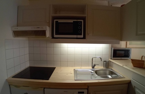 Meribel Centre Apartment | Méribel center, 4-room duplex, 6 ppl, balconies, near slopes