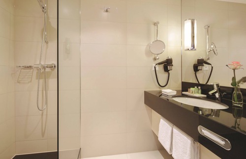 Egerkingen Hotel | Mövenpick Hotel Egerkingen