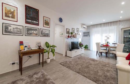 Gianicolense Apartment | M&M House