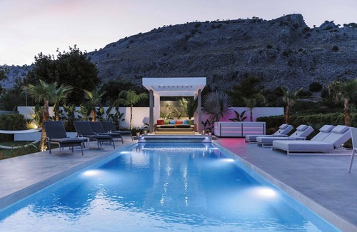 Pefkos Villa | M Mansion Luxury Living VillanPrivate Paradise on a Timeless Greek Island