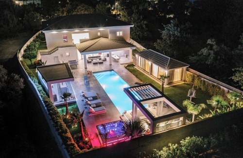Pefkos Villa | M Mansion Luxury Living VillanPrivate Paradise on a Timeless Greek Island