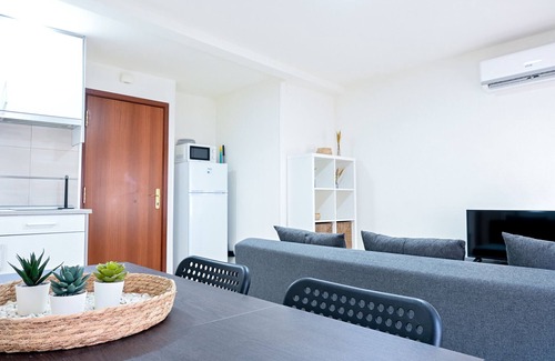 Numancia Apartment | M (MDV1ºA) Cozy Apartment in Vallecas