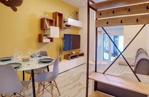 Saint-Fons Apartment | M Select Garden, Quality, Comfort, Simplicity