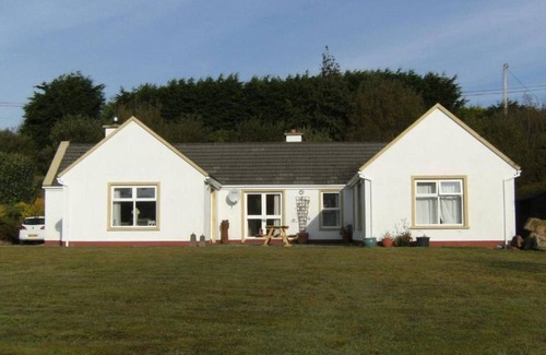 Newport Apartment | M029 Waters Edge Mulranny-3 Bedroom-Sleeps 6