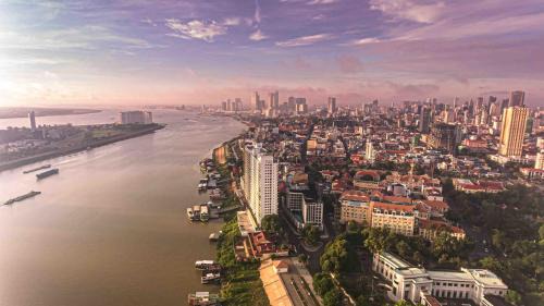 Daun Penh Hotel | M9 Kirirom Hotel