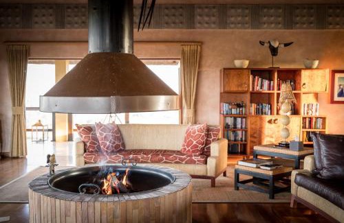 Thorny Bush Game Reserve Cabin | Makumu Private Game Lodge