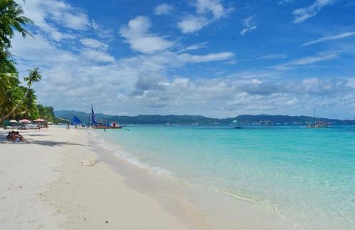 Manoc-Manoc Villa | Mabuhay Beach House