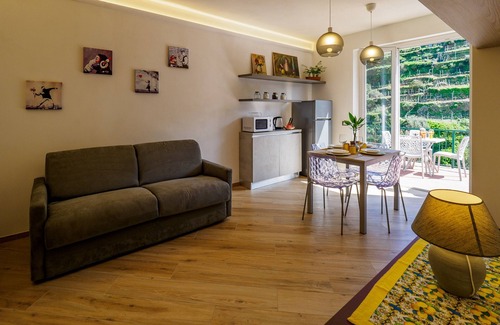 Vernazza Apartment | Macaia Apartment