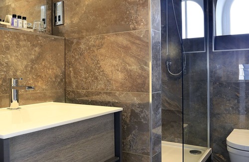 Bowness-on-Windermere Hotel | Macdonald Old England Hotel & Spa