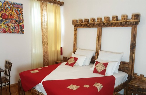 Ejmiatsin Hotel | Machanents Art Hotel