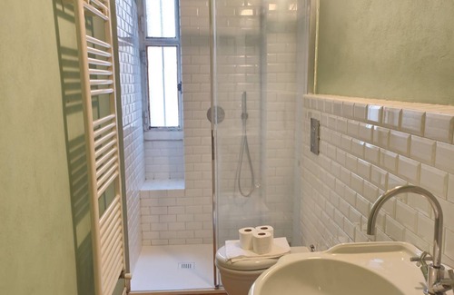 Zona Farini Apartment | Maciachini - Menabrea Apartment