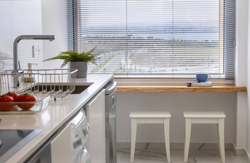 Larnaca Apartment | Mackenzie Leo Seafront Suite