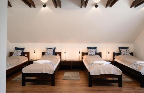 Tokaj House | Madárdalos Kert és Vendégház
