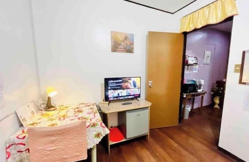 Novaliches Apartment | Madera near SM Novaliches, Aircon/WiFi/Karaoke
