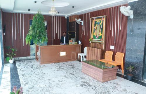 Mathura Hotel | Madhusudan Farms