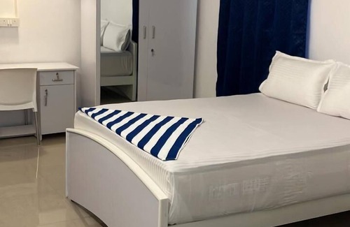Thousand Lights West Hotel | MADRAS INN - NUNGAMBAKKAM