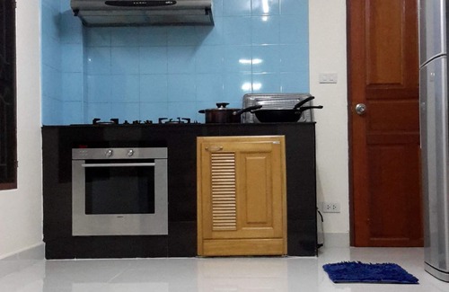 Rayong House | Mae Rampung Beach House VIP (with resort pool)
