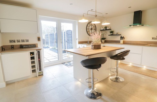 Dolgellau Cottage | MAES MEILLION, family friendly, with a garden in Dolgellau
