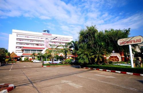 Nai Wiang Hotel | Maeyom Palace Hotel
