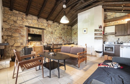 Psakoudia House | Mafalda House by RentalsPro