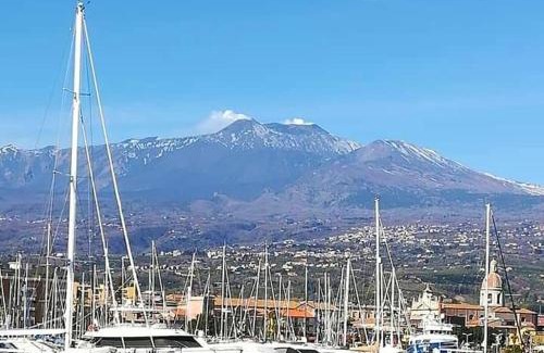 Coste House | Magic Etna and glamorous blue sea