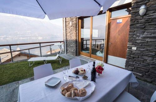 Bellano House | Magic lake view with beautiful pool area (camelia)