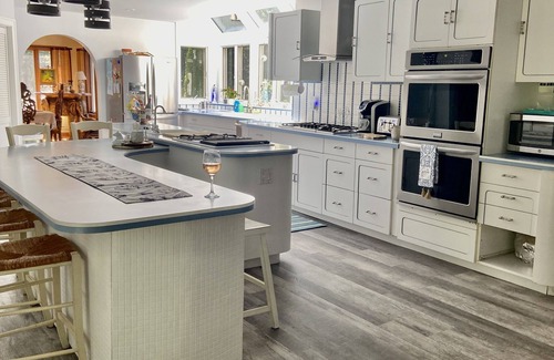 Haversham House | ★ ★ ★ ★ ★ Magical moments☀️Sun and Sand! Beach Pass! Massive kitchen