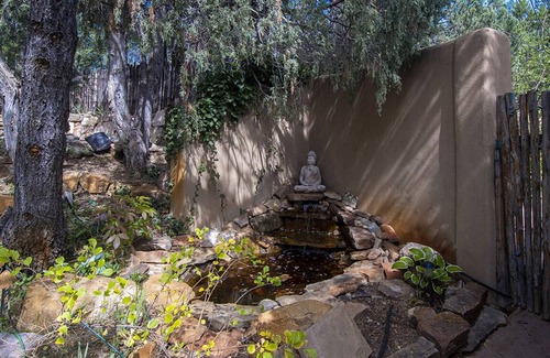 North Hills House | Magical Shangri la directly across from 10,000 Waves and close to the ski resort
