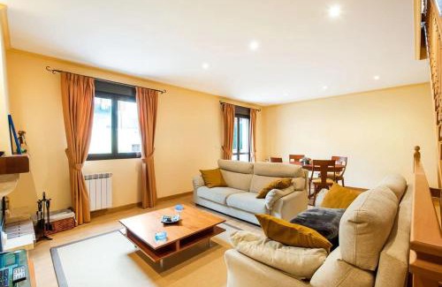 Leitza Villa | Magnífica casa con jardin, BBQ e hidromasaje