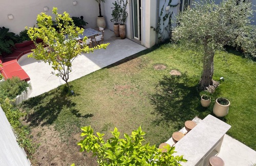 Pena Apartment | Magnífico Apartamento com Jardim e Piscina no Coração de Lisboa - até 8 Pessoas